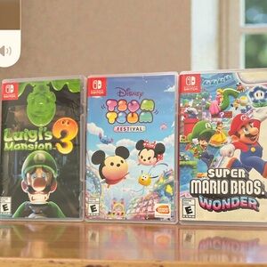 Nintendo Switch Empty Game Cases Lot of 3 Luigi Mario Disney No Games